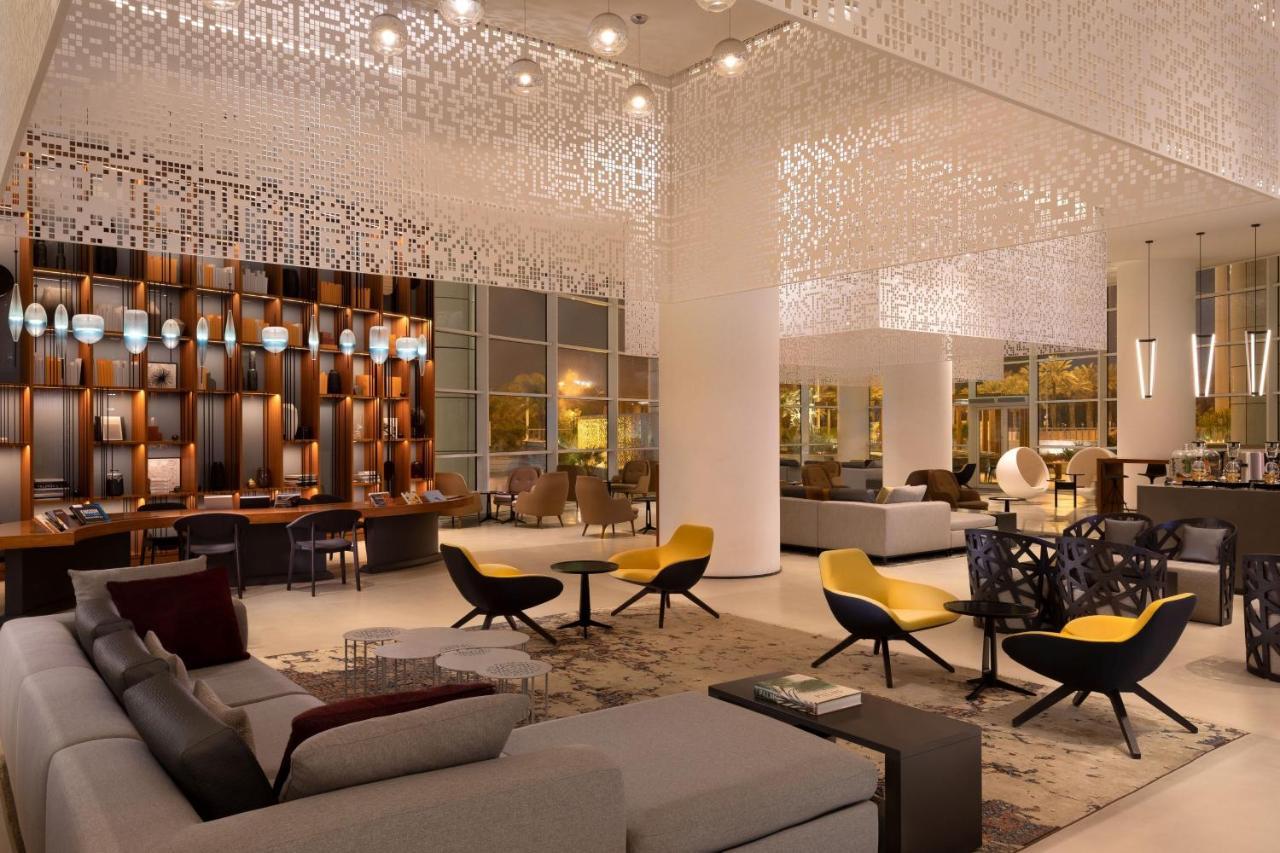 Le Meridien Riyadh Exterior photo